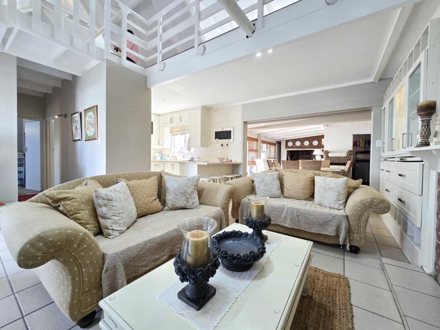 4 Bedroom Property for Sale in Stilbaai Wes Western Cape